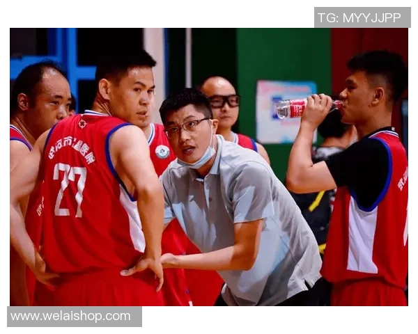 武汉篮球队的节奏解析：深度剖析球队战术与风格的背后故事